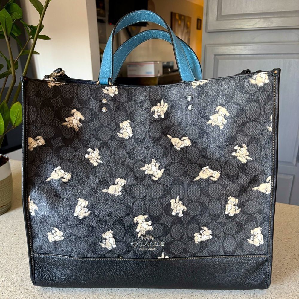 Coach Happy Dog Print, Dempsey X-Large Tote Bag